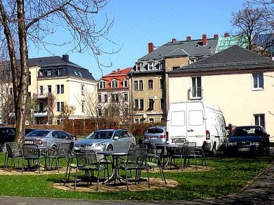 Amadeus Neustadt Отель Дрезден